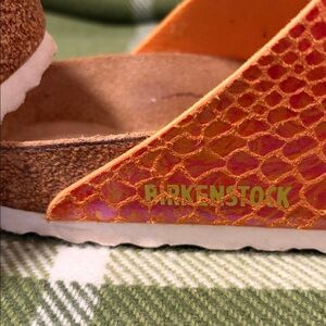 Birkenstock, Arizona iridescent Orange Sandals 40 narrow